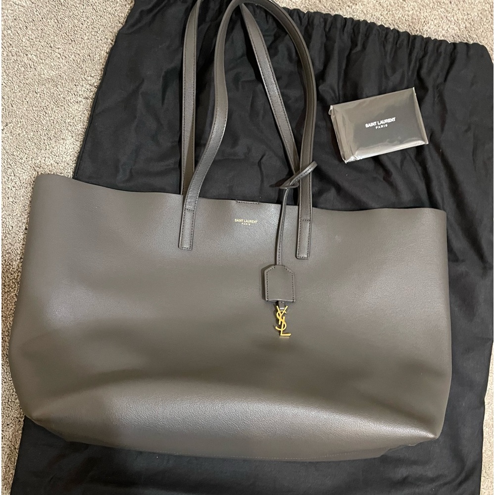 Saint Laurent shopping leather tote